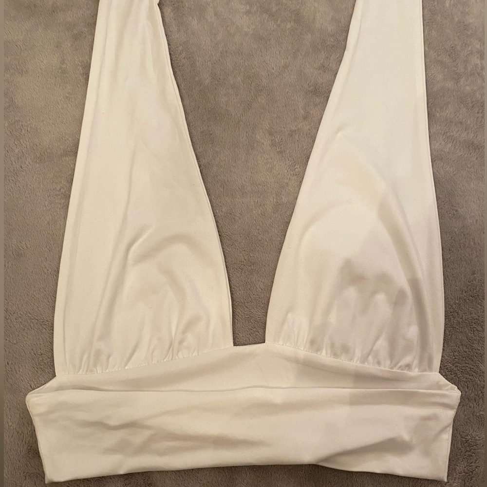 SHEIN white halter top ๐โ๐ฉ - Picture 6 of 7